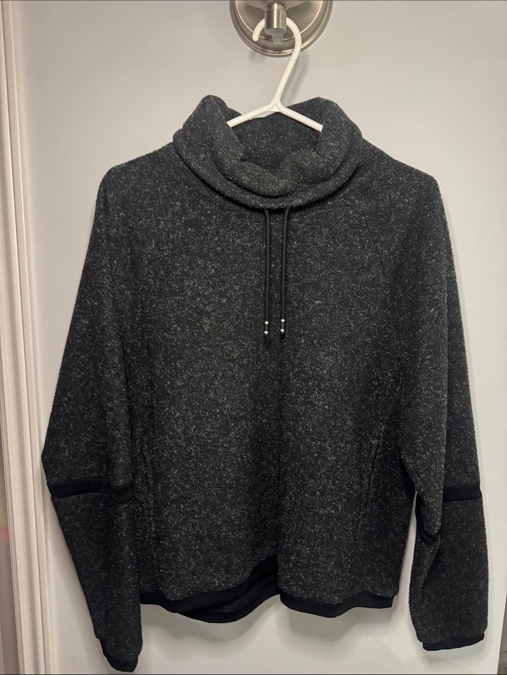 Nike Cowl Neck Pullover
